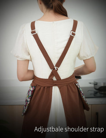 Pinknoke easy-care brown apron ideal for everyday use and quick washing.