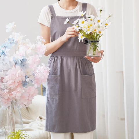 Pinknoke gray apron shows chest coverage at 12.6 inches for added protection.