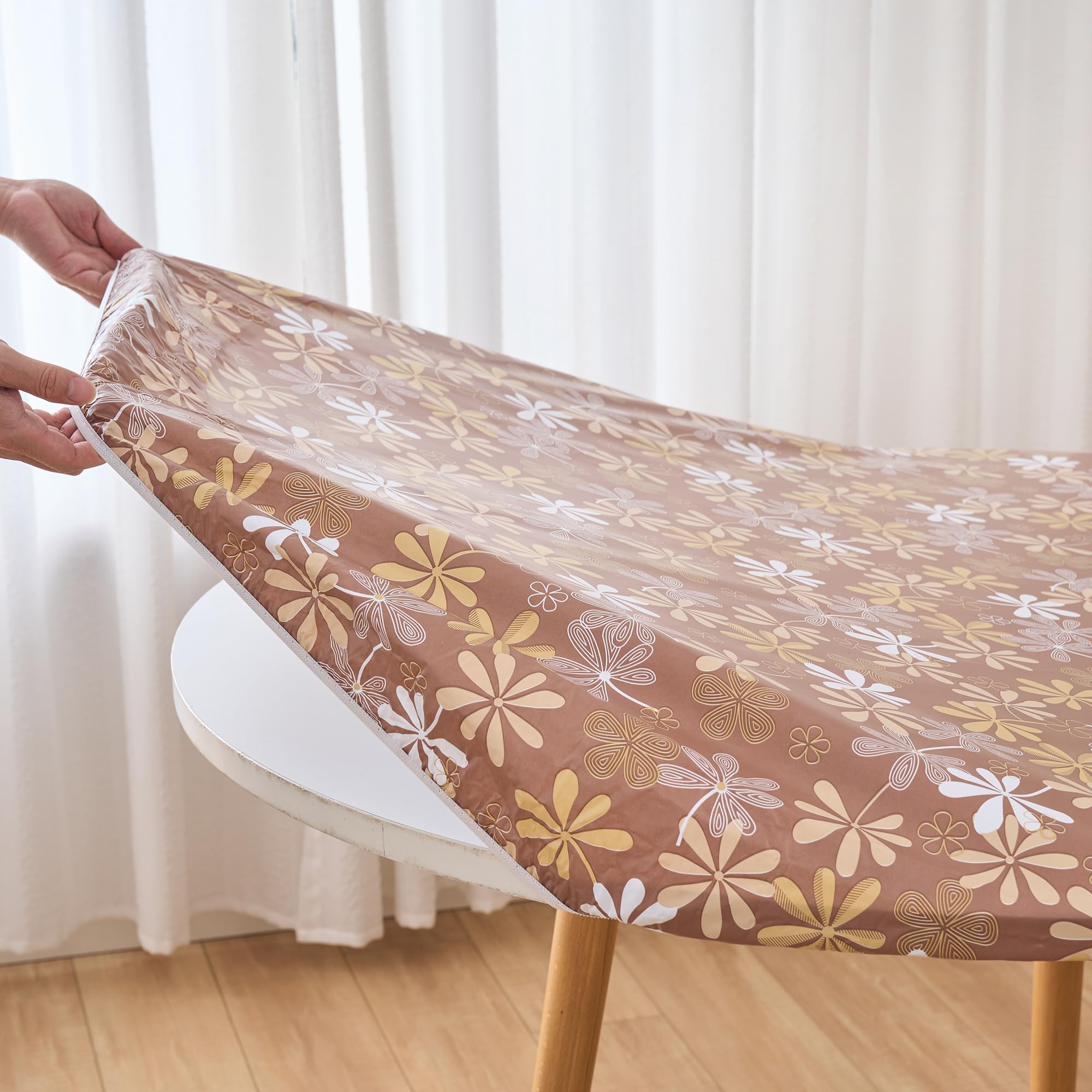 Pioggia oil-proof vinyl tablecloth for indoor and outdoor dining