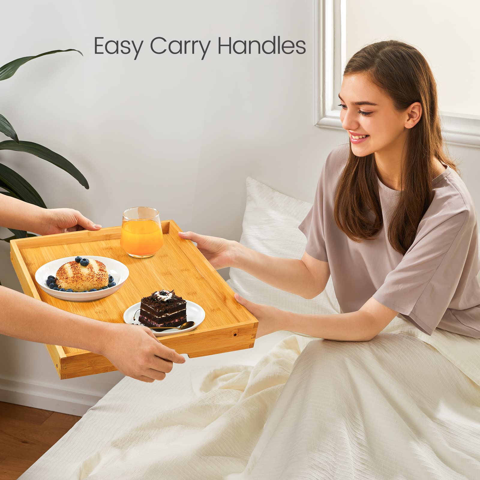 Pipishell tray with two handles for easy maneuverability.