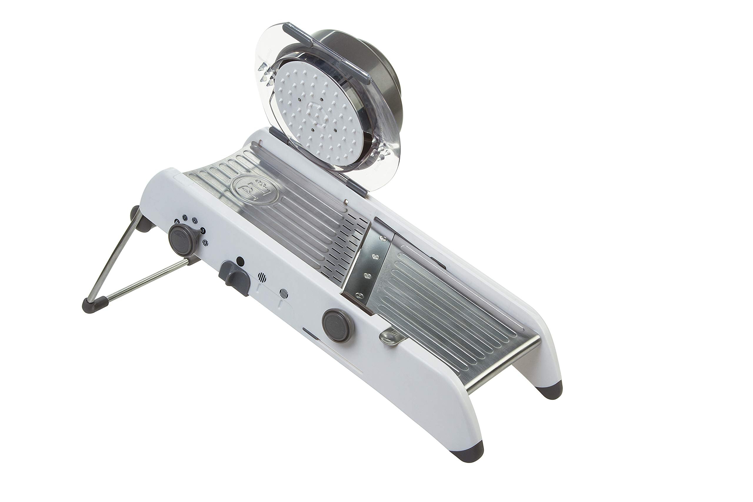 PL8 non-skid feet keep the unit steady on countertops.