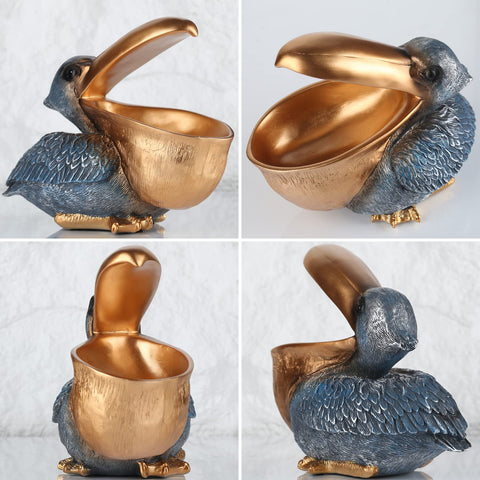 PlivBloom pelican decor suits contemporary workspaces.