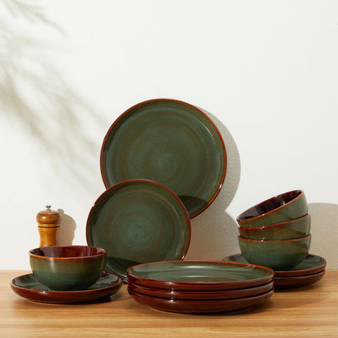 Pokini sage-green salad bowl for everyday meals