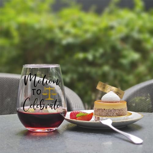 Pokolllee gift set showcasing multiple glass styles for celebrations