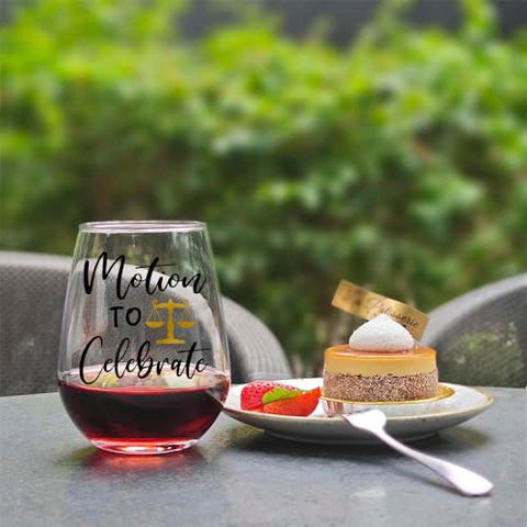 Pokolllee gift set showcasing multiple glass styles for celebrations