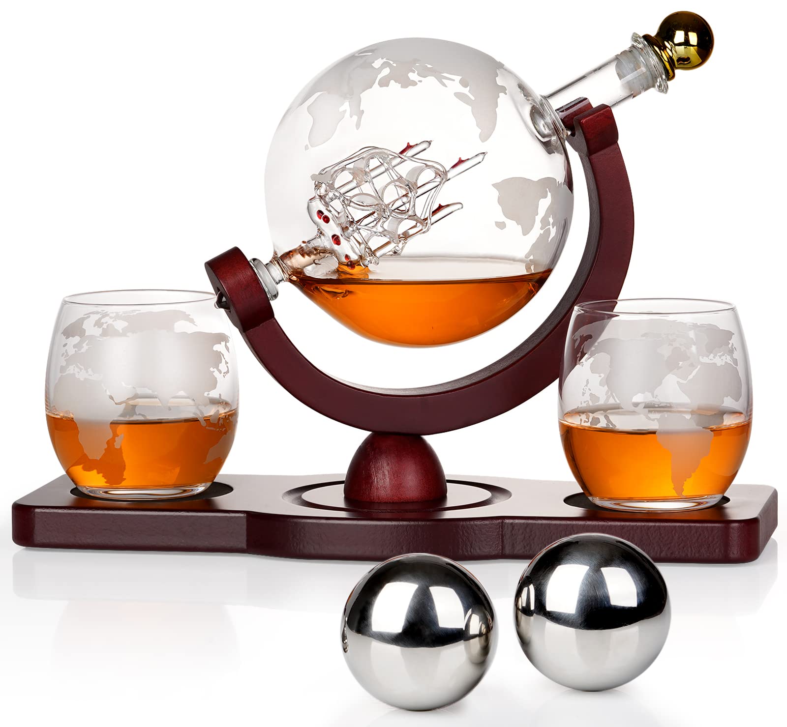 PONPUR globe decanter with antique ship engraving elevates your home bar and tasting setup.