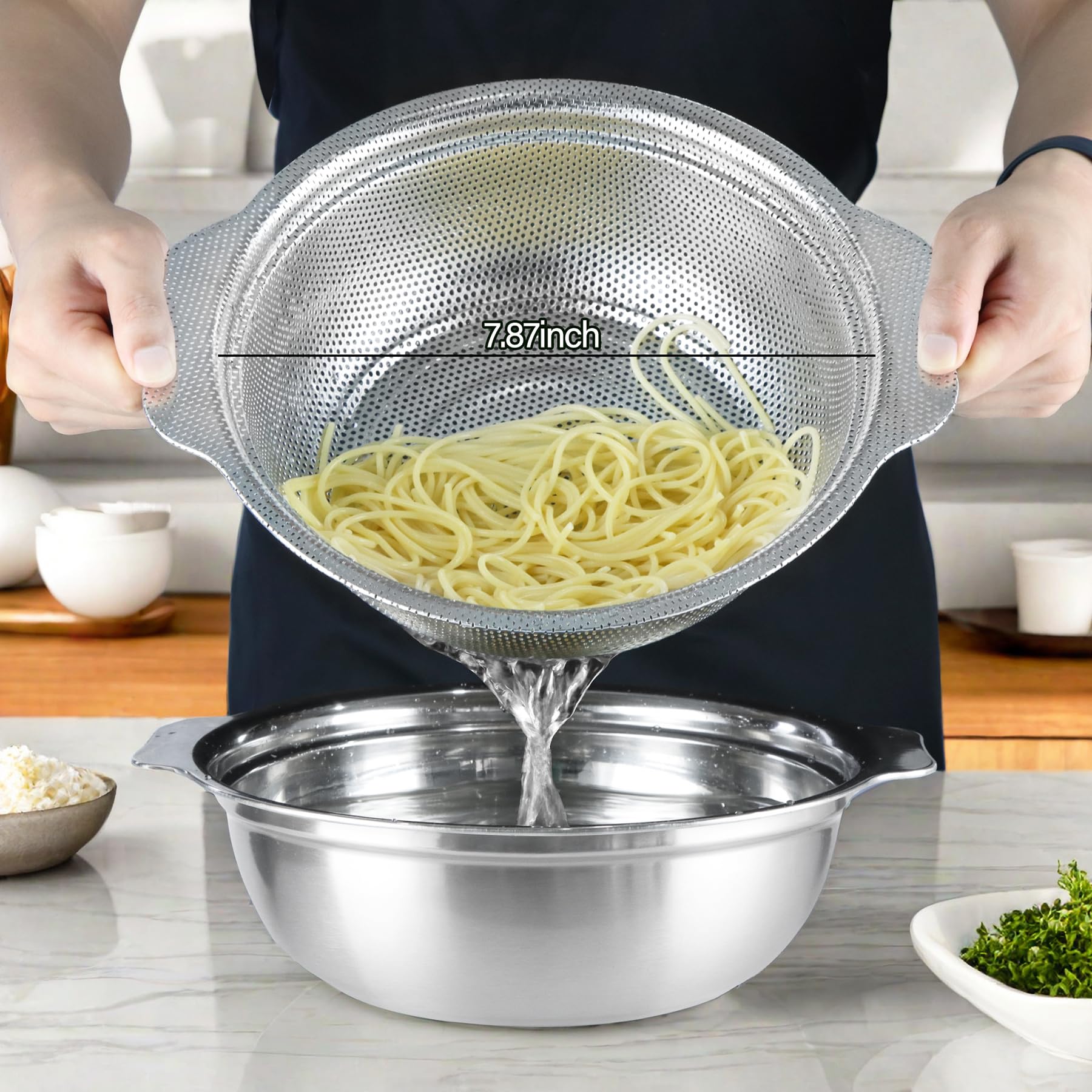POPGRADE 2.5QT mixing bowl with colander for compact rinsing and mixing