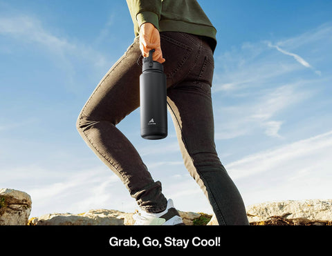 POWCAN BPA-free stainless steel for pure-tasting hydration.