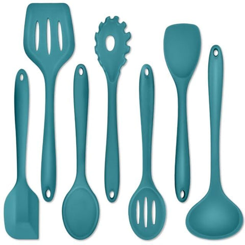 P&P CHEF silicone slotted turner protecting nonstick pans while lifting foods