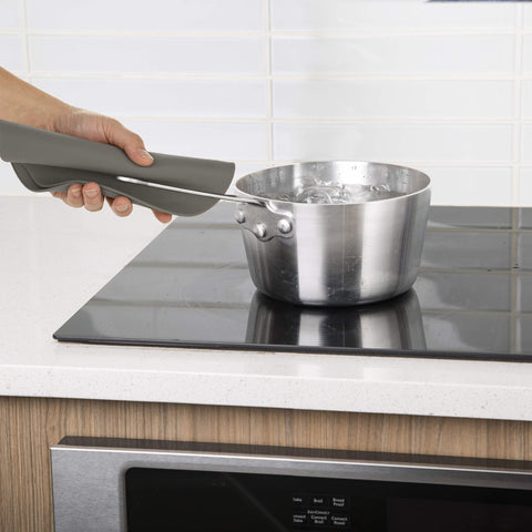 PrepSolutions mat used as jar opener for easy access to jars