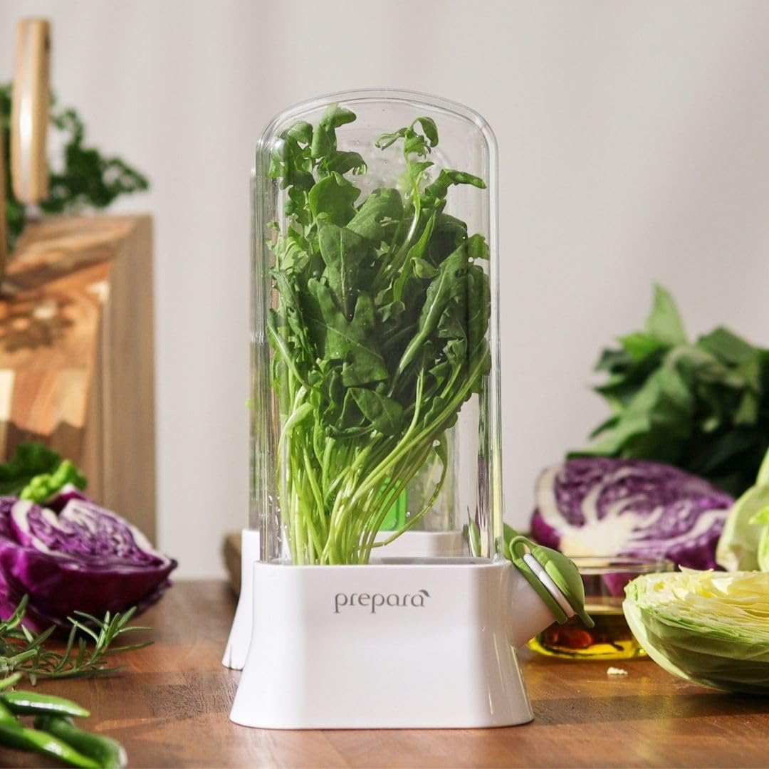 Prepara Herb Savor Eco crystal greenhouse protects leaves while they breathe.