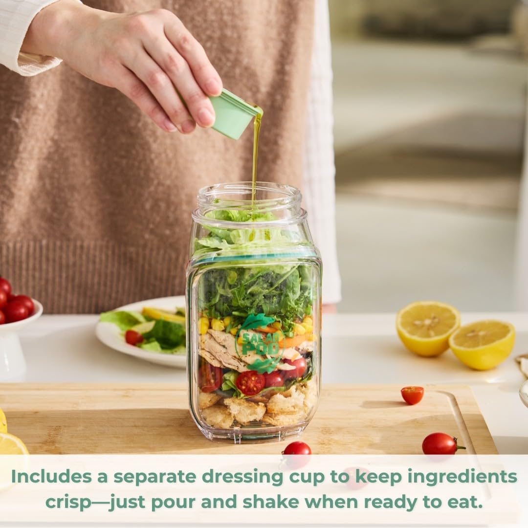 Prepara The Original Salad Pod includes a leakproof dressing capsule for mess-free dressing