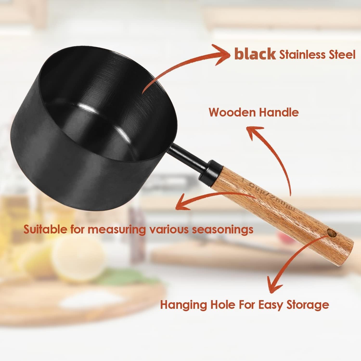 PRETTYFINE four-piece spoons simplify recipes with clear increments.