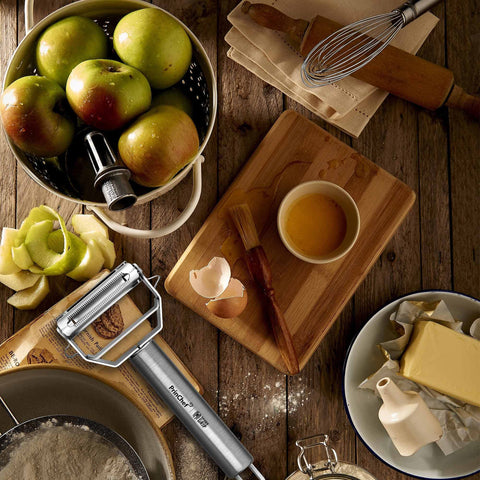 PrinChef hanging hole for easy, space-saving storage.