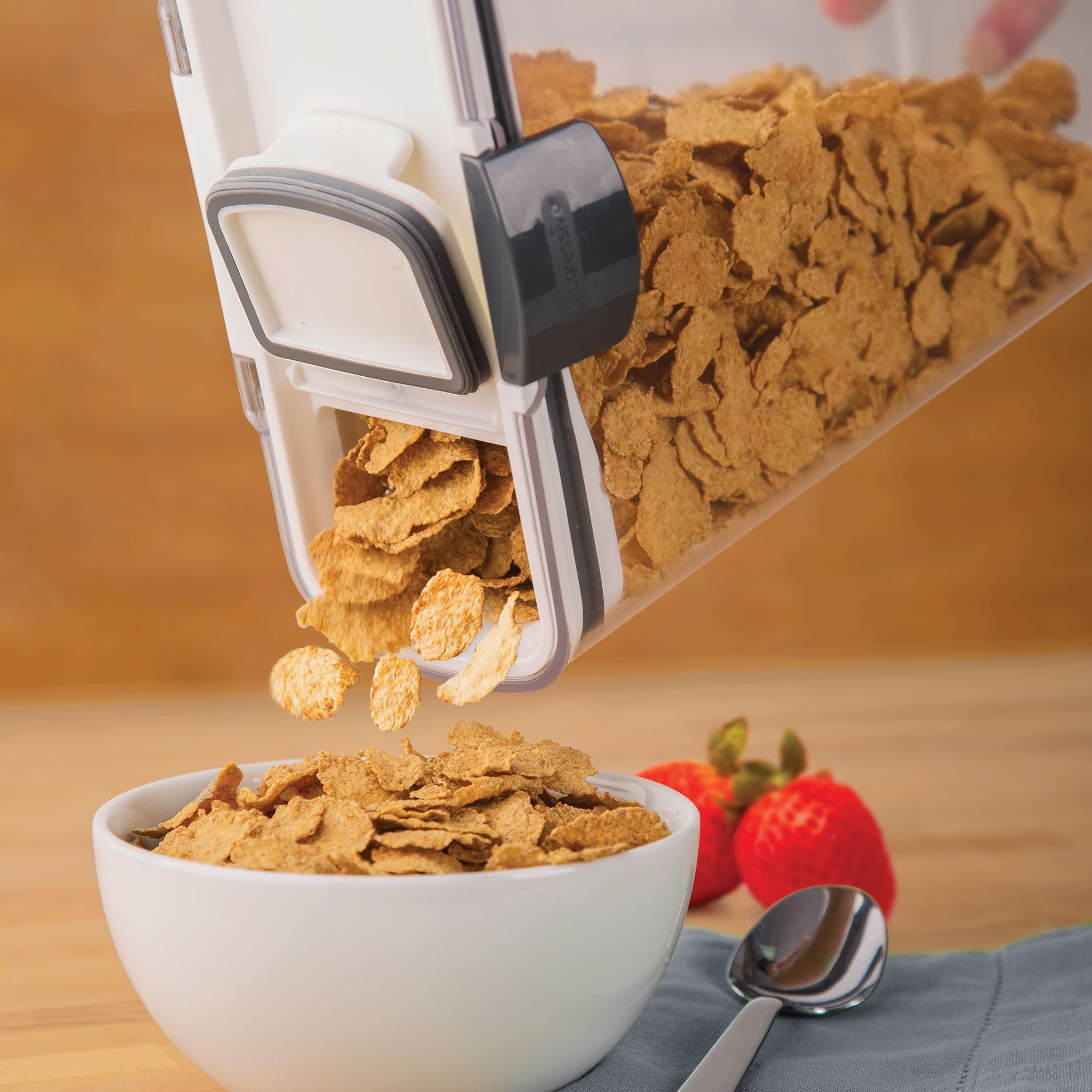 Progressive ProKeeper 3-quart capacity fits pantry shelves neatly.