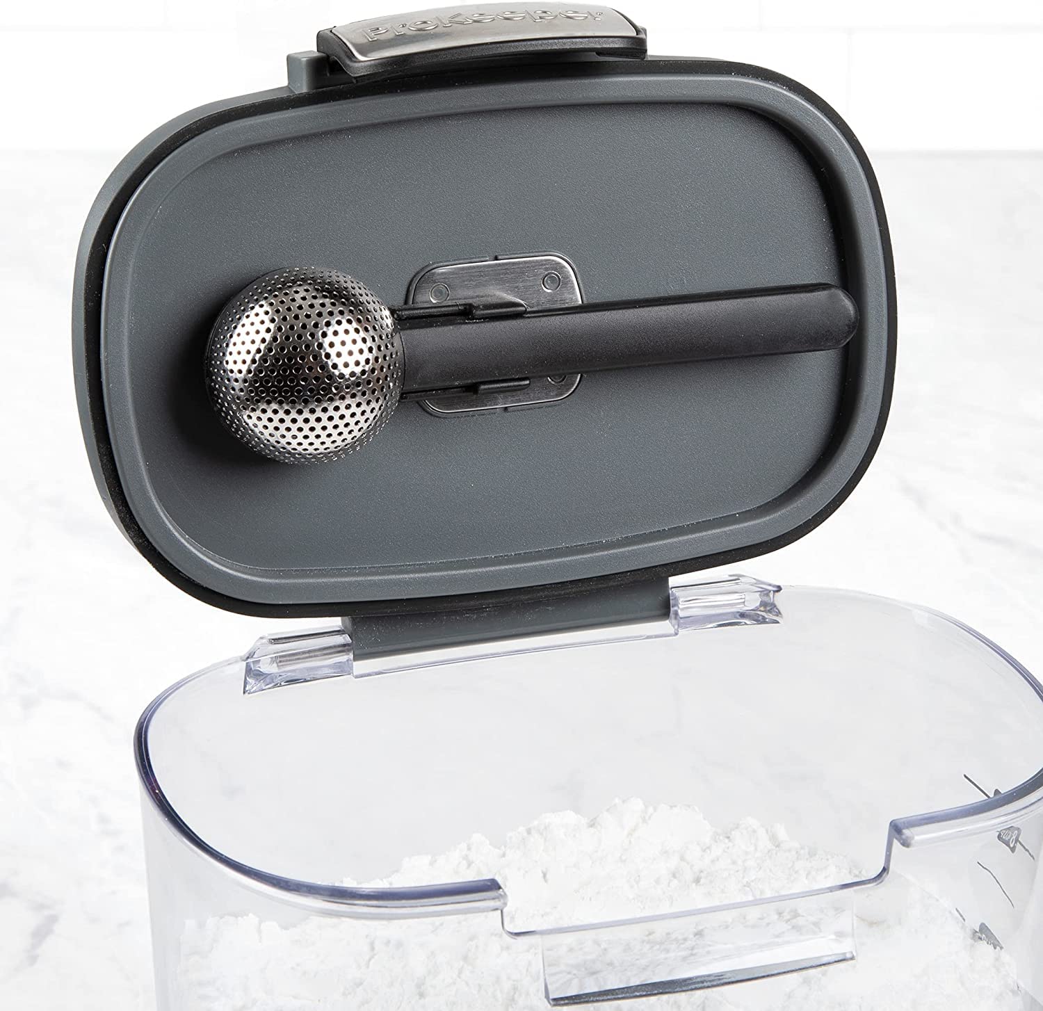 Progressive ProKeeper+ lid seal ensuring airtight storage