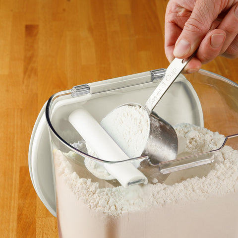 Progressive ProKeeper mini keepers shown with dusting screens for toppings