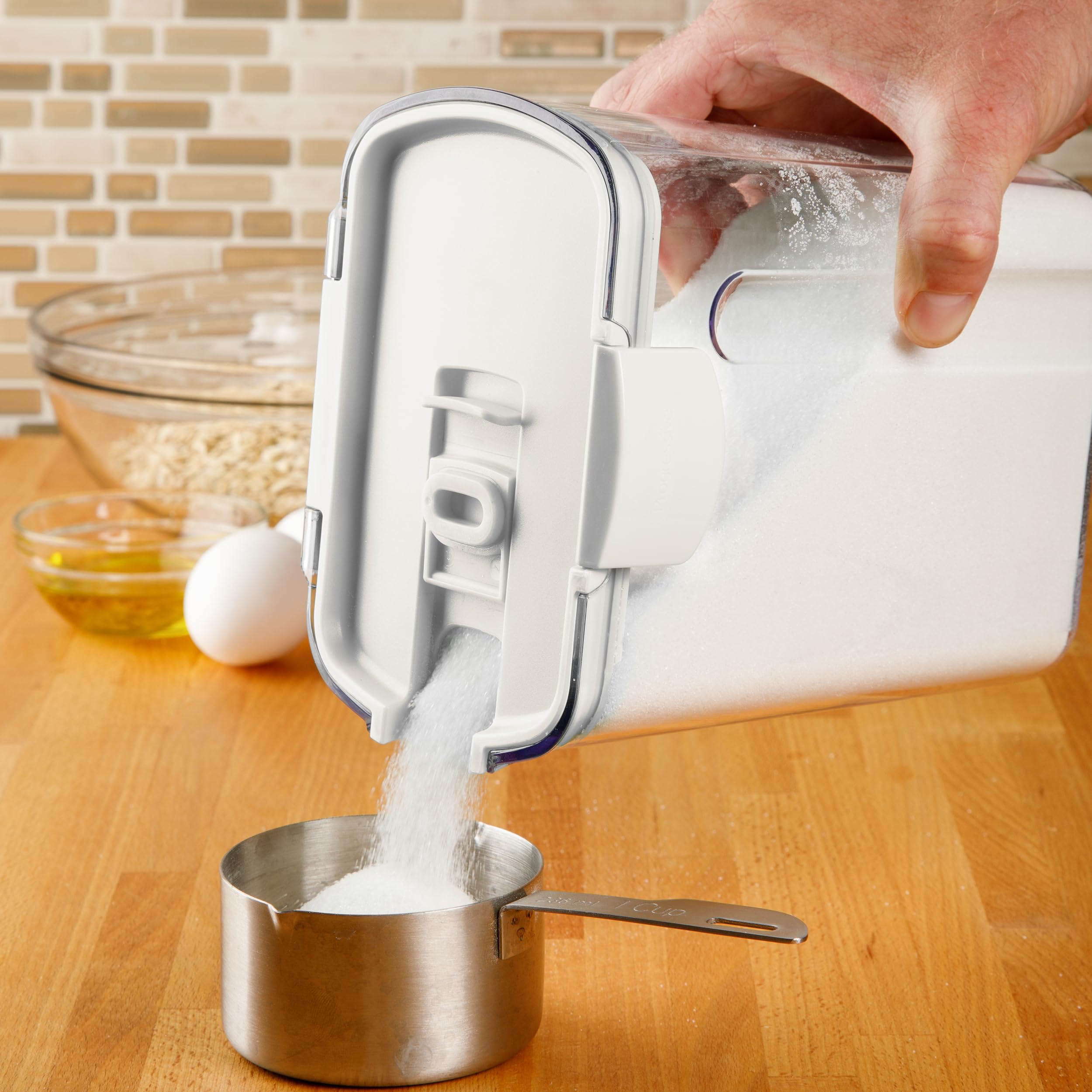 Progressive ProKeeper mini keepers for herbs and spices with dusting screens