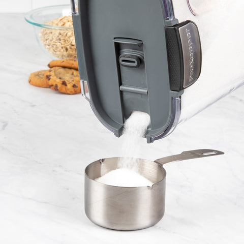 Progressive ProKeeper+ hinged-lid container designed for easy dishwasher fit and smooth pouring