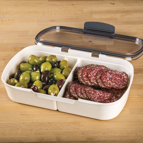 ProKeeper dishwasher-safe design makes cleanup hassle-free after meals.