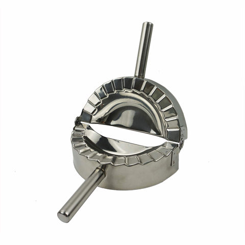 Proshopping ravioli mold-crimper demonstrates 2-in-1 edge sealing and cutting.