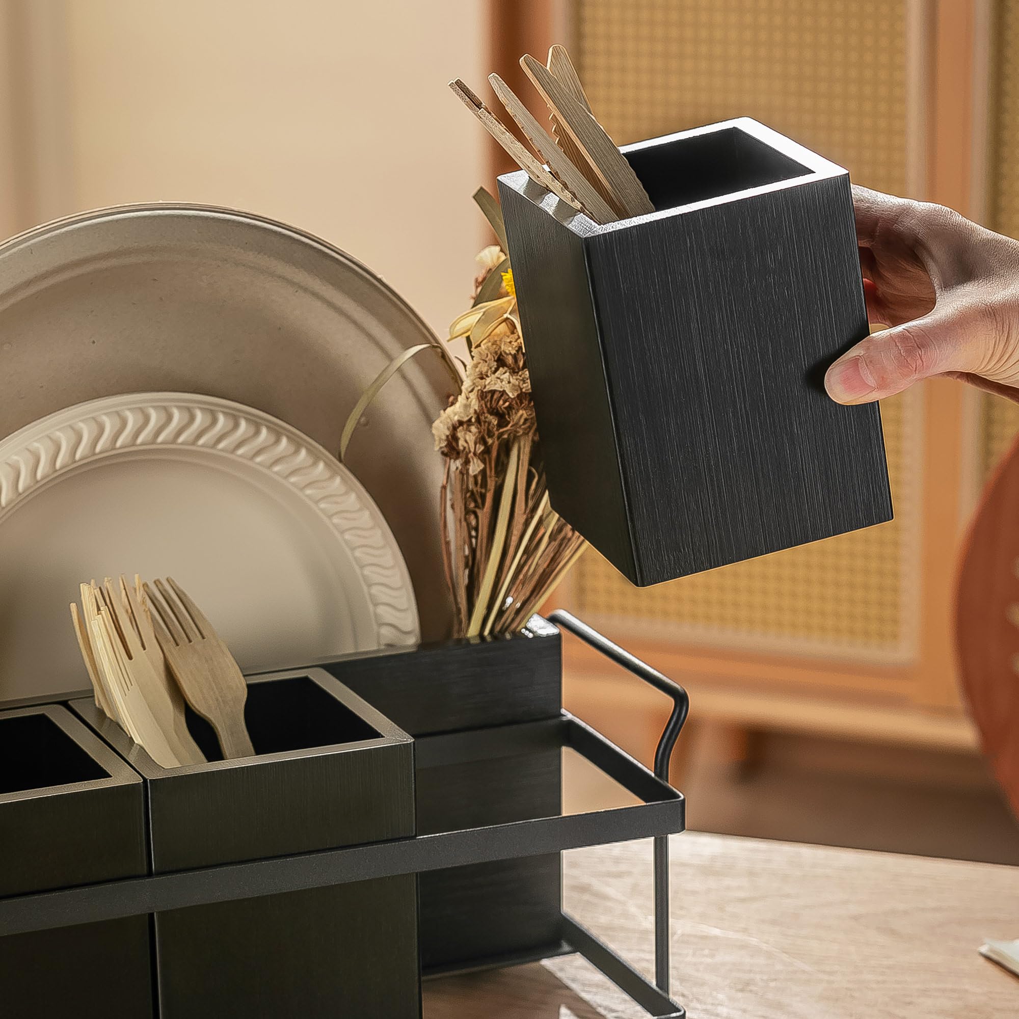 PTSTING party-ready utensil holder for weddings, picnics, and buffets.