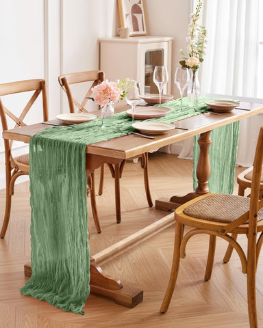 Pureegg table runner folds gracefully on a banquet table for photography.