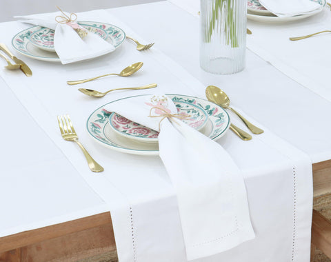 PurpleEssences napkin with mitered corner detail elevating table presentation.