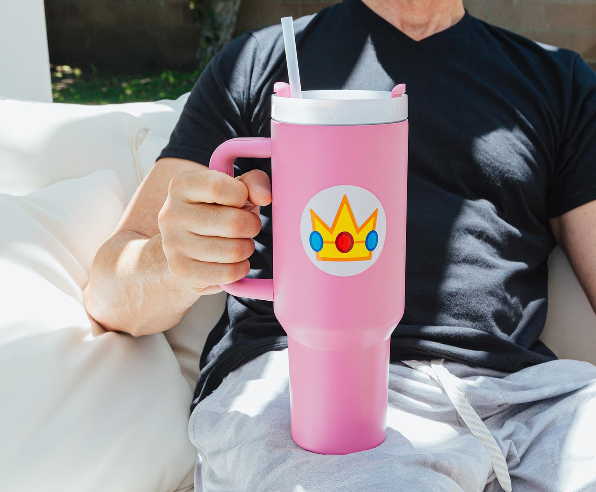 Pyramid America gift-ready Super Mario fan tumbler.