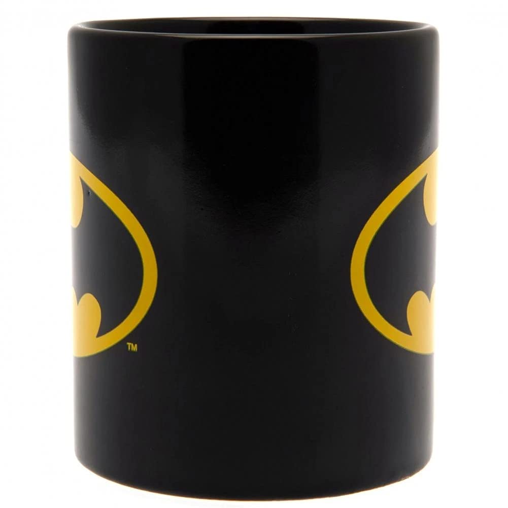 Pyramid International Batman logo mug in black for daily coffee.