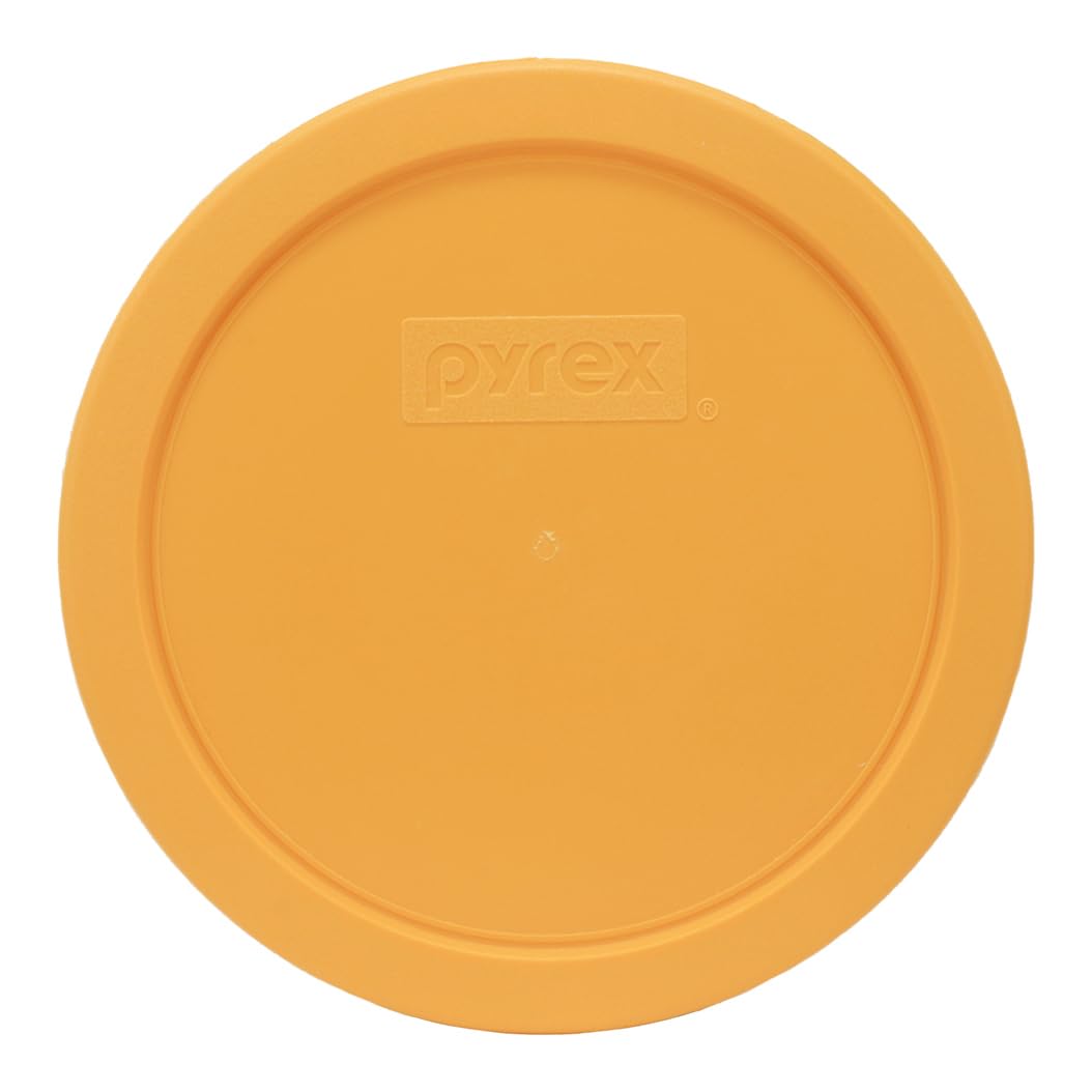 Secure fit lid on Pyrex 3-cup bowl demonstrating reliable storage