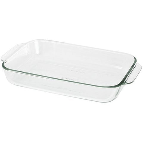 Pyrex Easy Grab 2-Qt dish with lid, keeps leftovers fresh and easy to store.