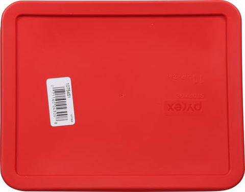 Pyrex Simply Store 11-Cup rectangular dish, clear surface for quick content recognition.