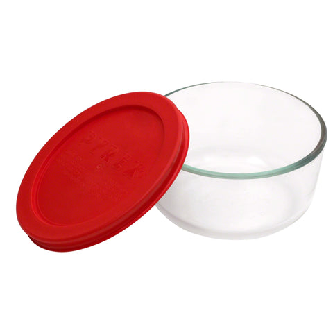 Pyrex Simply Store snug-fit lid close-up prevents leaks