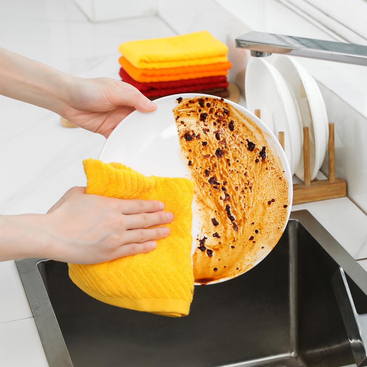QAJ 8-piece kitchen linen set for spacious cleaning tasks