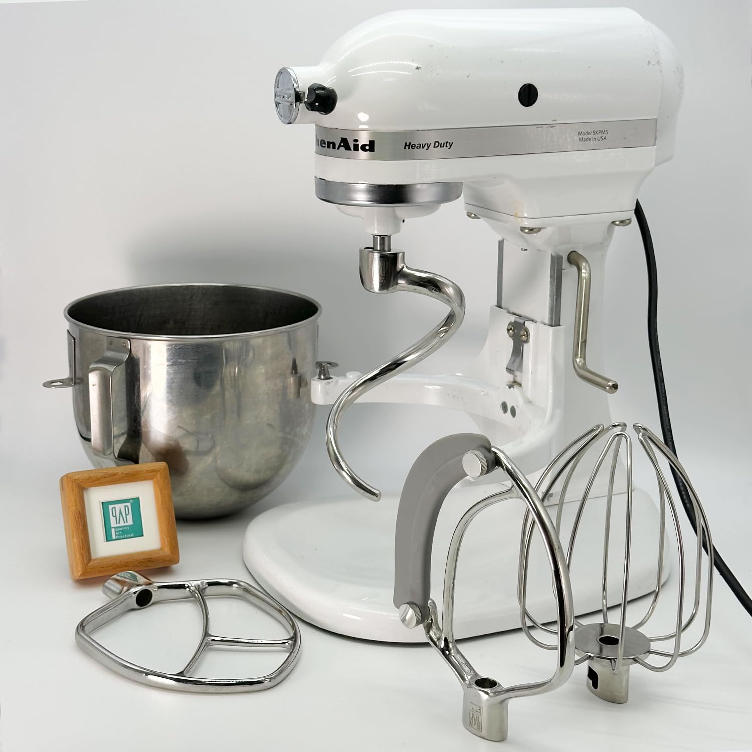 qAp Quality Art Practical includes 1-year support with dough hook purchase