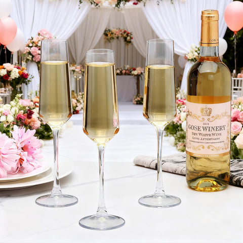 QAPPDA champagne flutes with sculpted rims for smooth sipping.