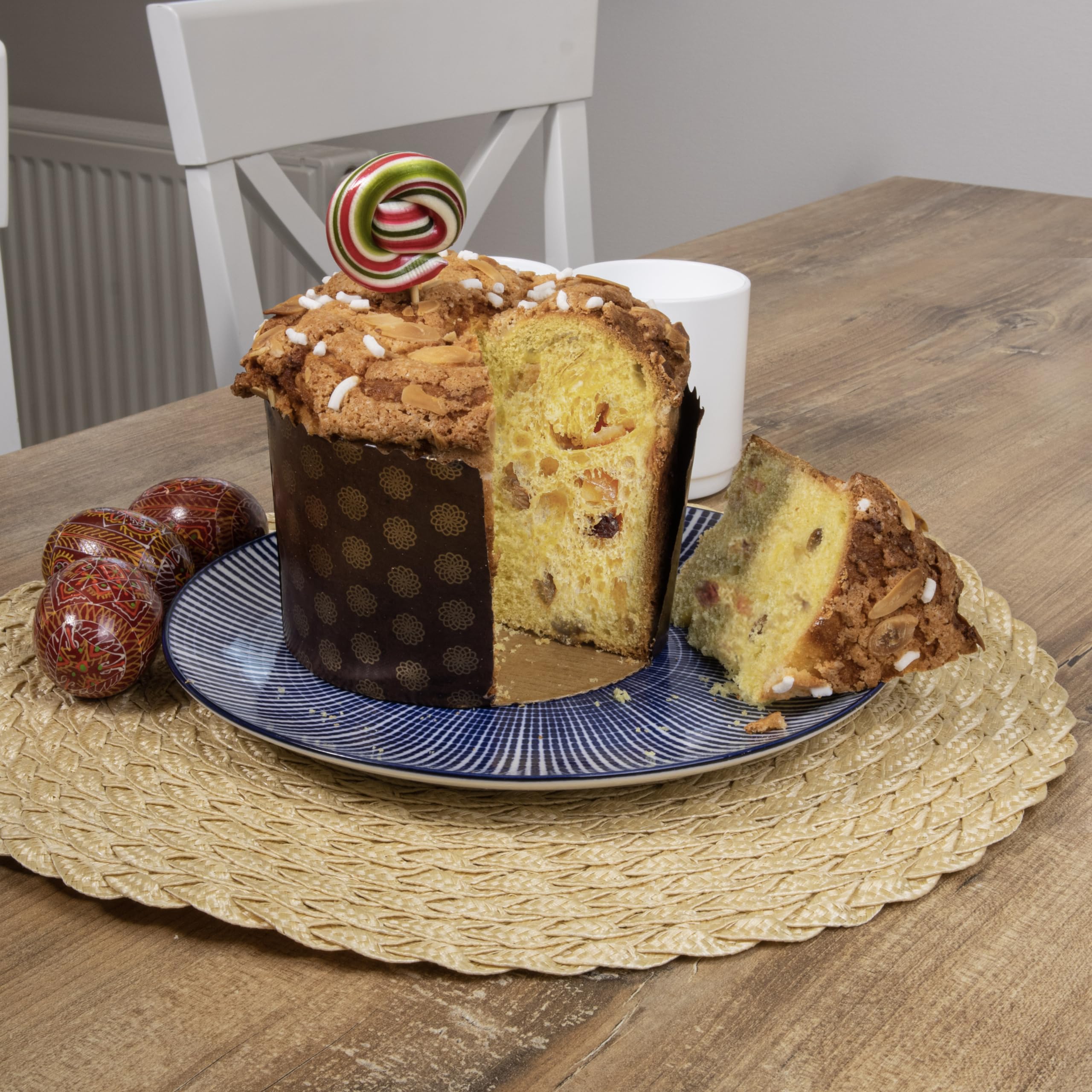 QG Group colorful panettone molds ideal for giftable homemade treats.