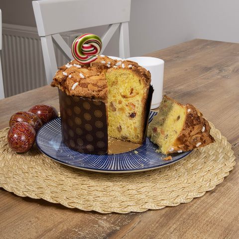 QG Group colorful panettone molds ideal for giftable homemade treats.