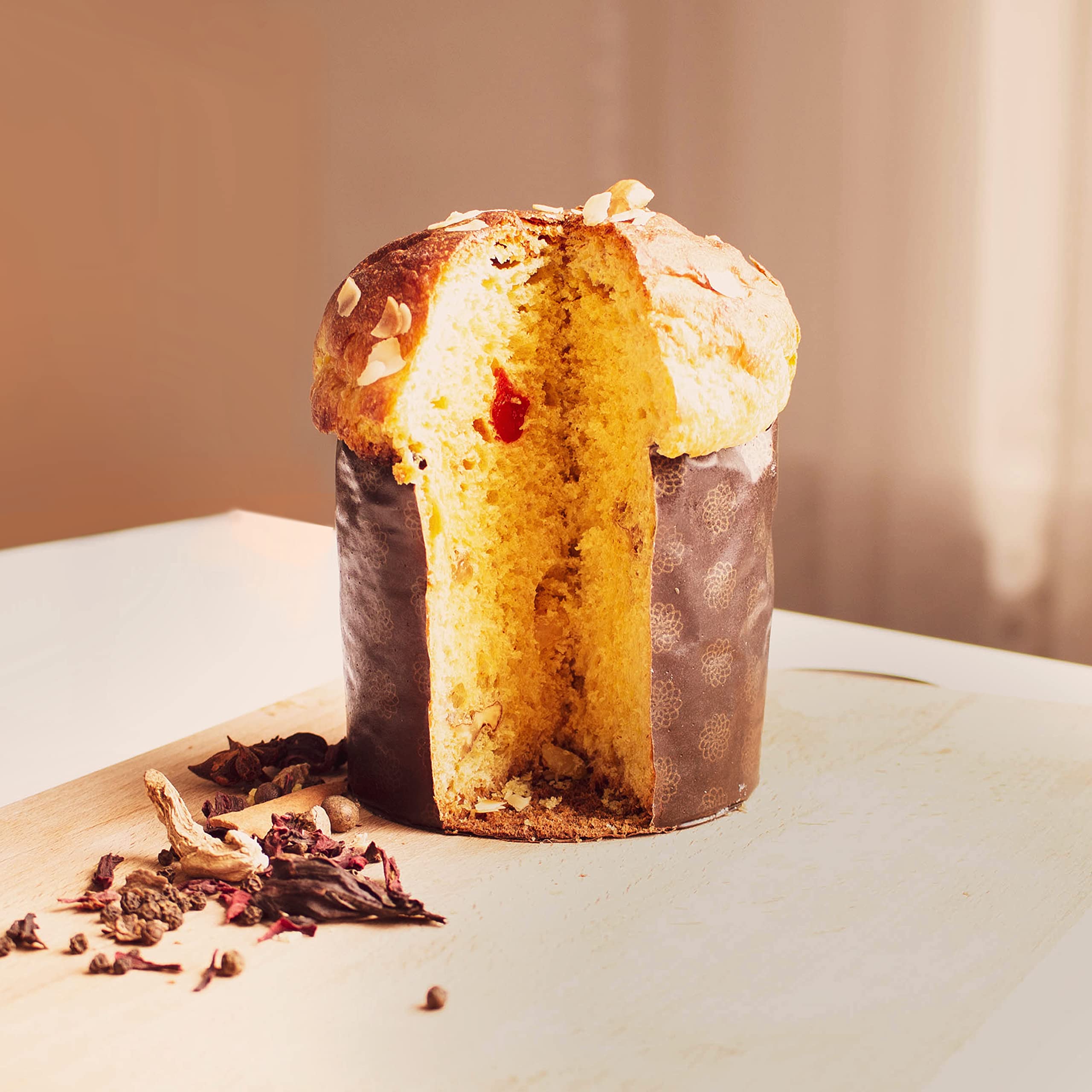 QG Group design-forward kulich molds suitable for bakery displays.