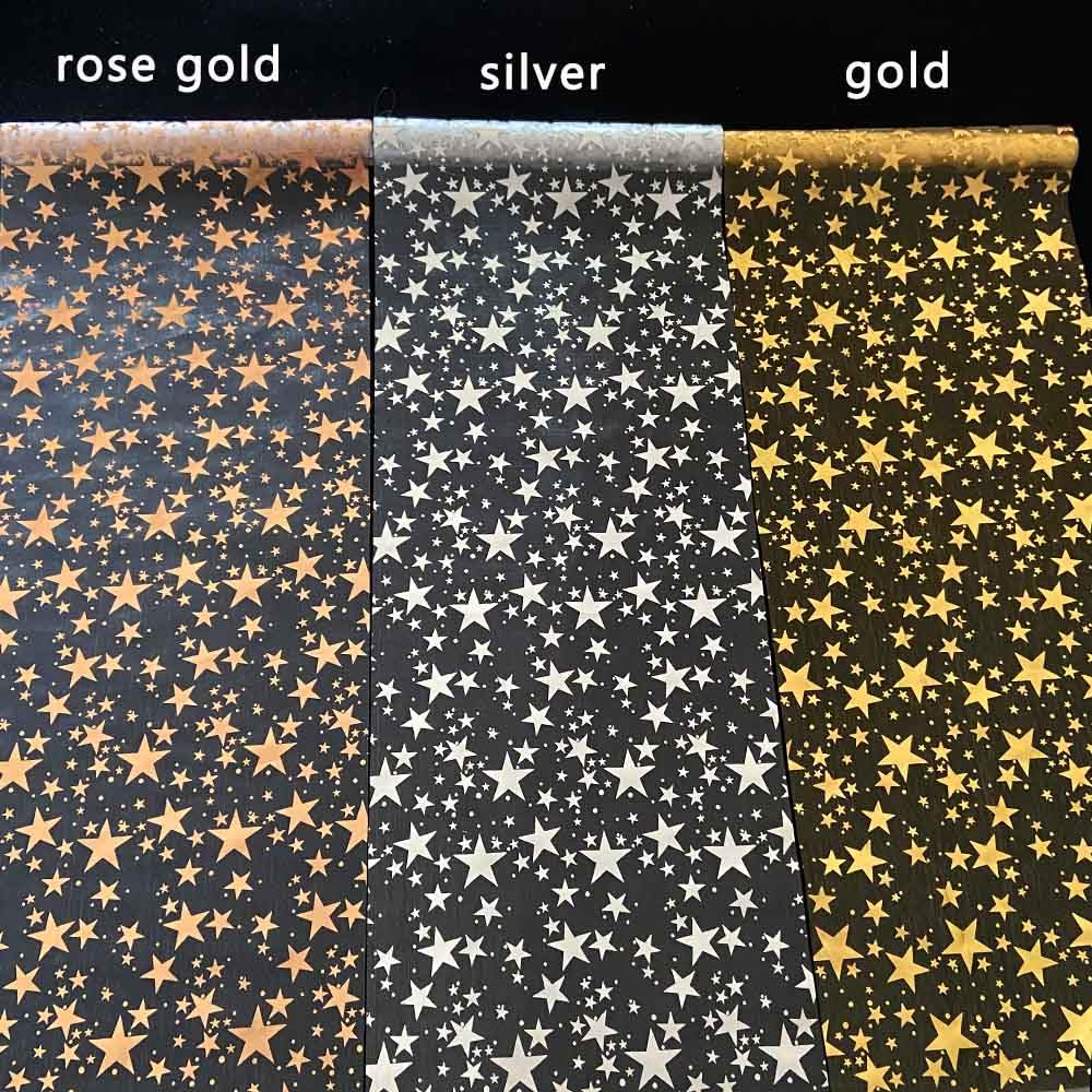 QILANJO gold table runner enhances weddings and parties.