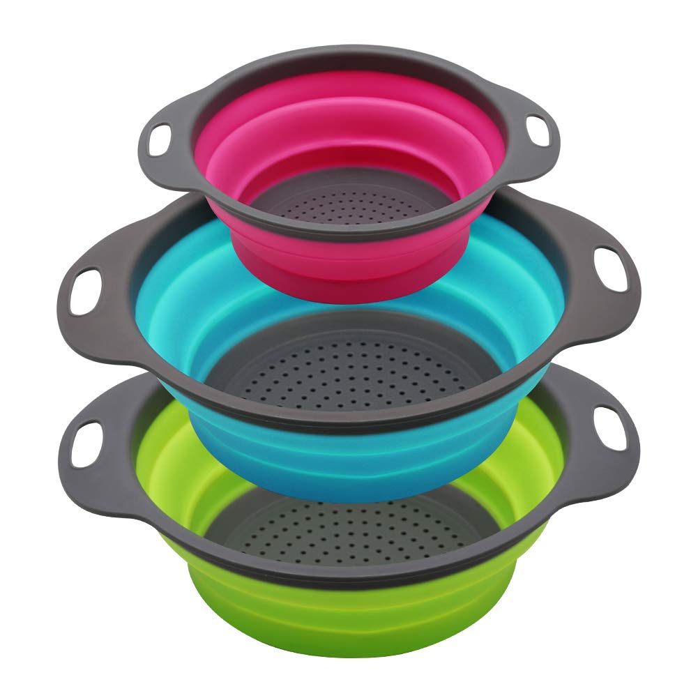 QiMH collapsible colander set folded compact for space-saving storage.