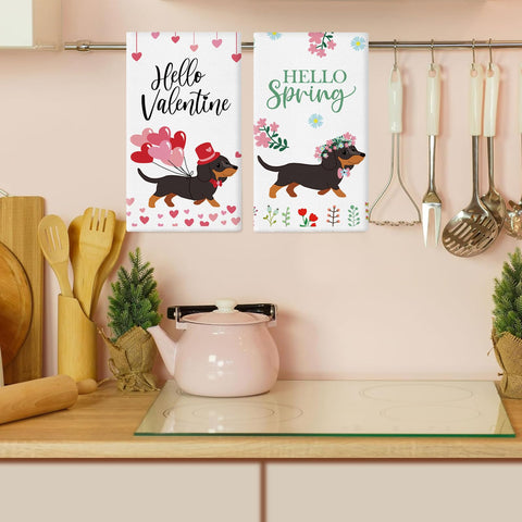 QIONG MENG Christmas dog towels add festive charm and practical drying power.