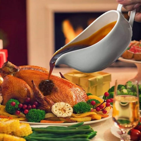 Qlans gravy boat glaze resists stains to keep surfaces clean