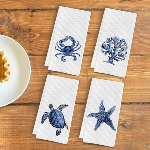 Qpenm coastal towel sea turtle design enhances decor while improving drying efficiency.