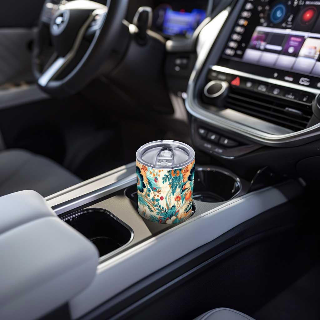 QruKinx Floral Tumbler makes a thoughtful gift for birthdays and holidays.
