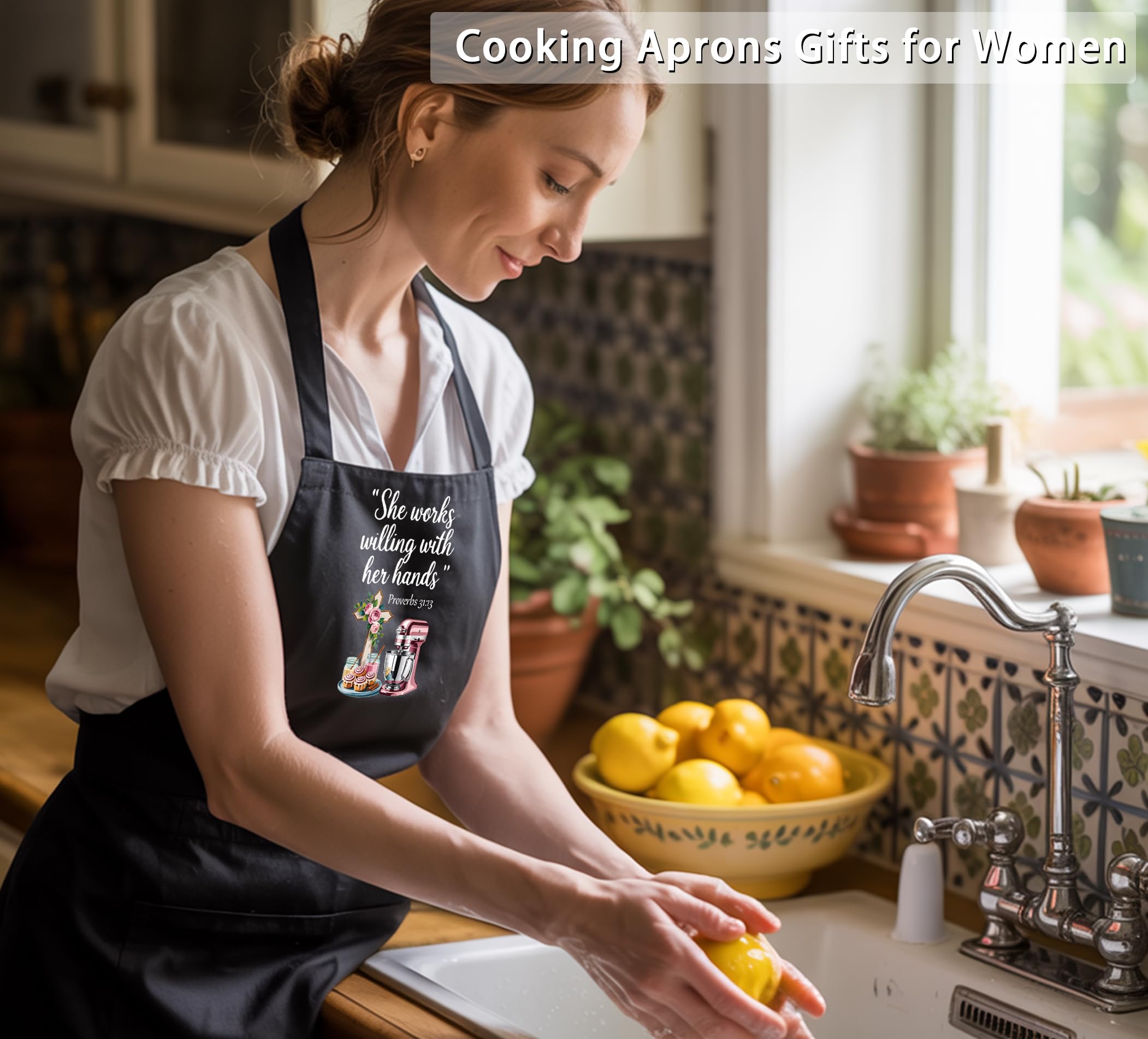 QSLEUNG Christian apron uses durable fabric for daily wear