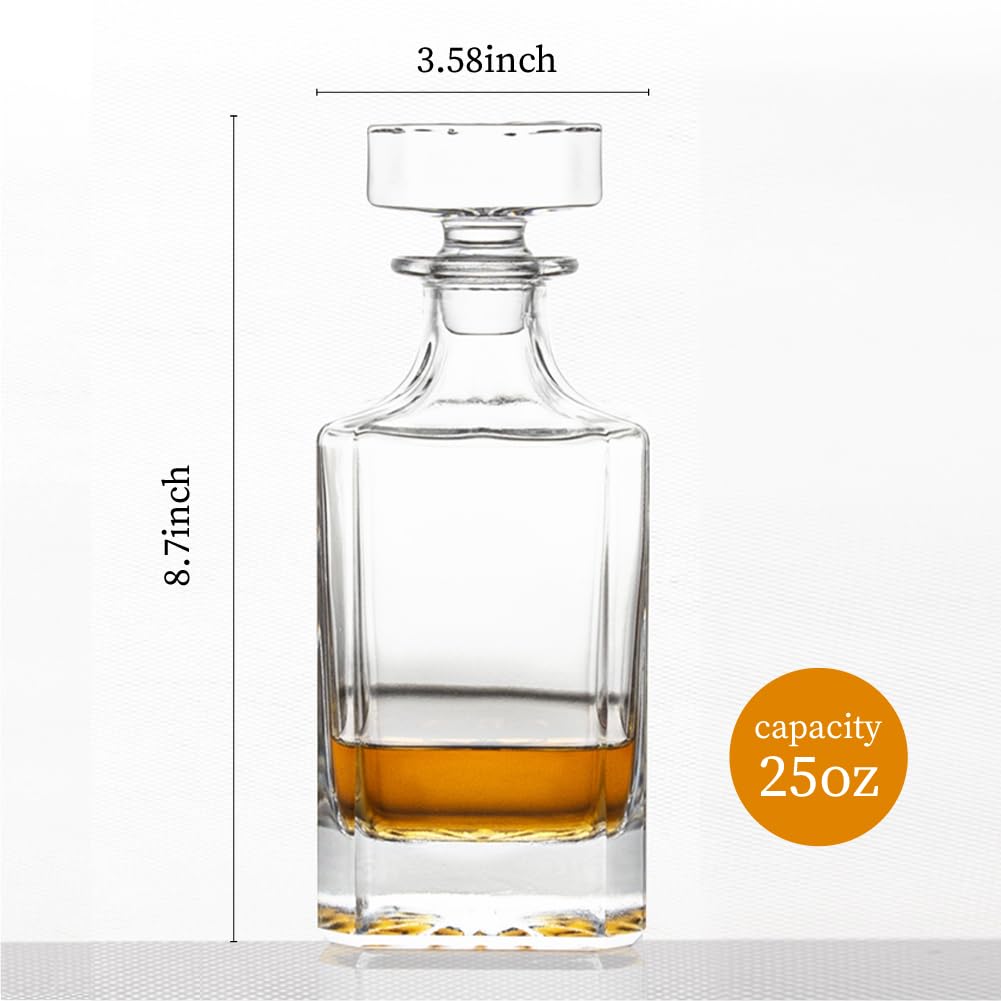 QUEEN&STONE square decanter being held, comfortable heft and sturdy feel