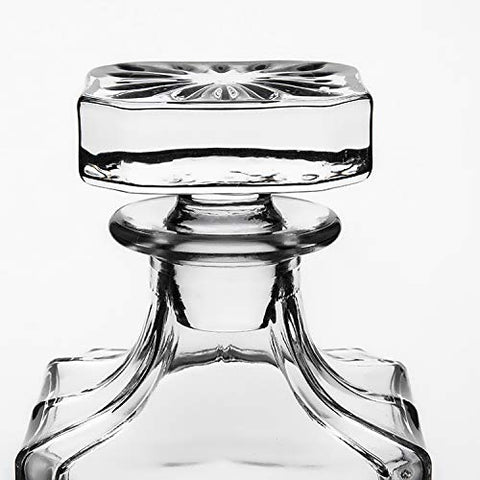 QUEEN&STONE decanter on a wood bar, premium entertaining vibe