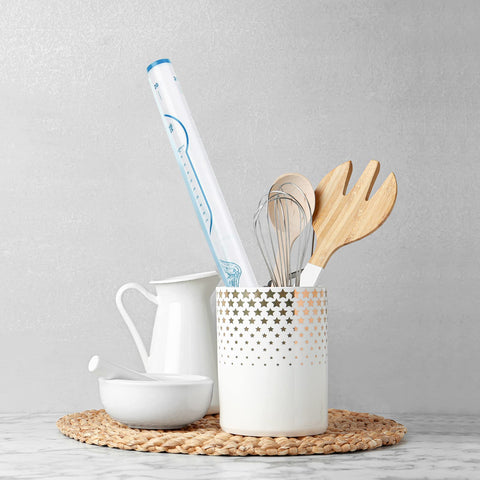 Quellance food-grade silicone mat resists wrinkling and fading over time.